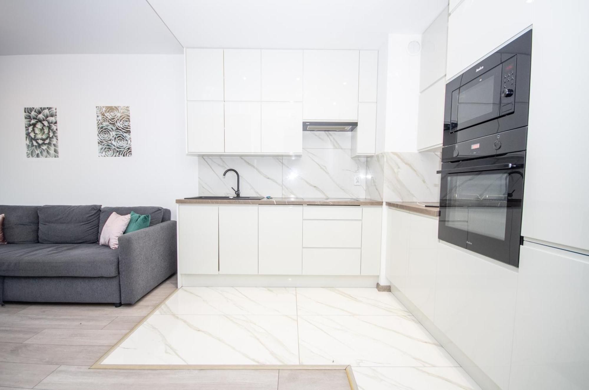 Inpoint Zablocie Modern Apartments For Work&Travel Krakov Exteriér fotografie